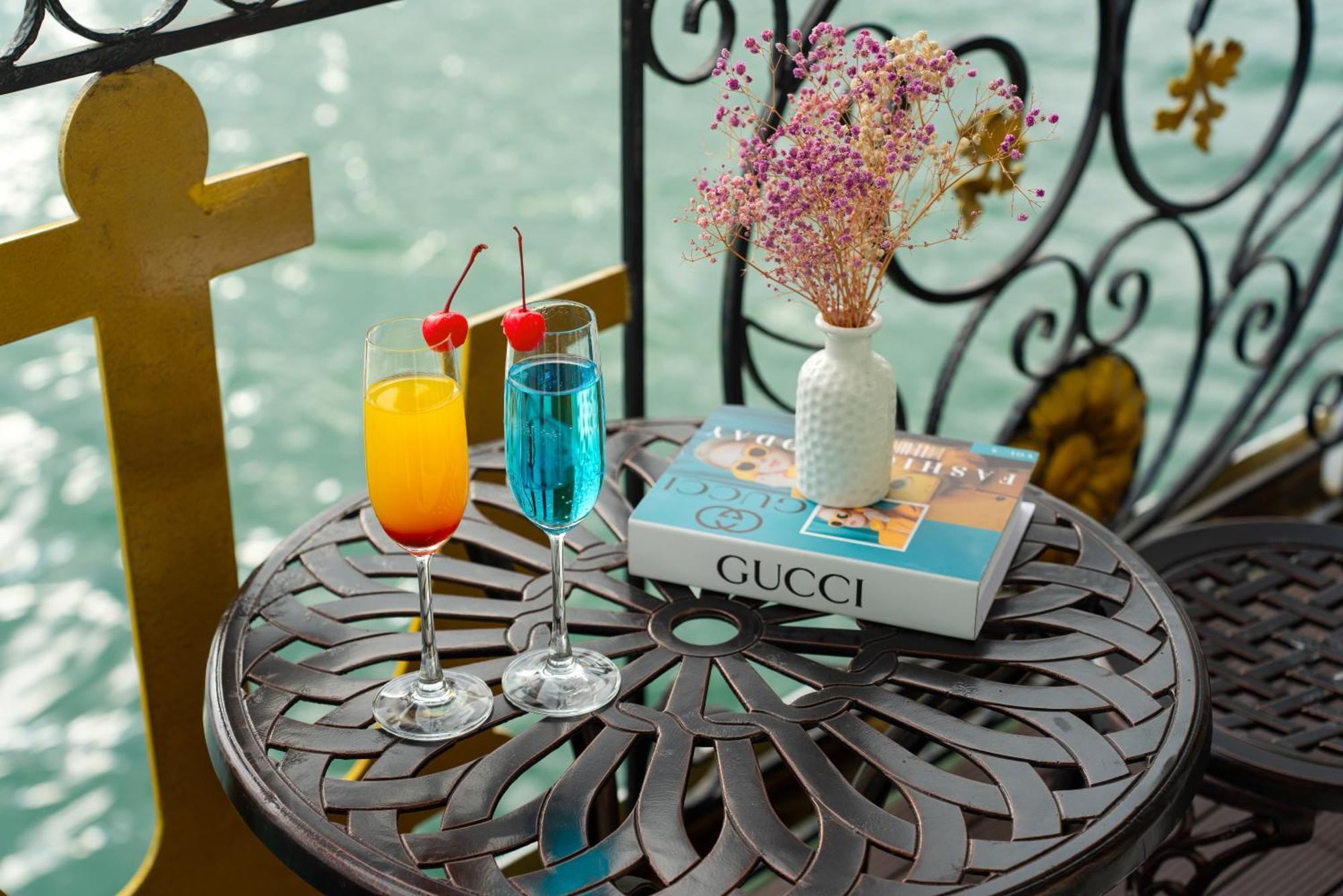فندق Halong Aquamarine Royal Cruise ها لونغ المظهر الخارجي الصورة